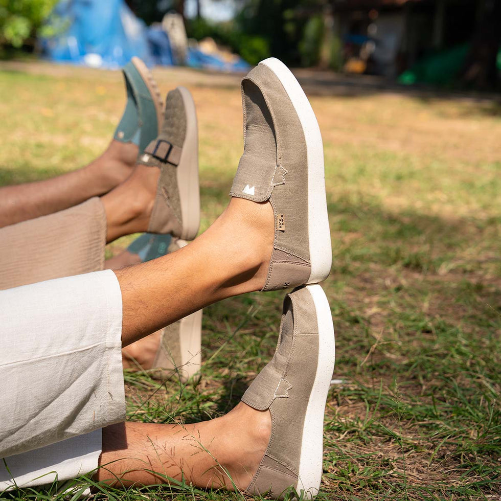 Haven Woven Canvas Sunkissed Rust – KickBack Shoes